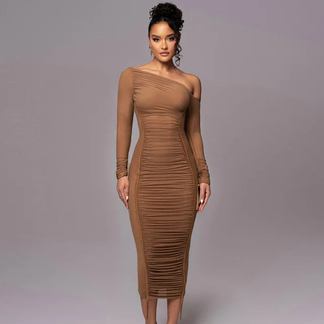 Vestido Midi Tule
