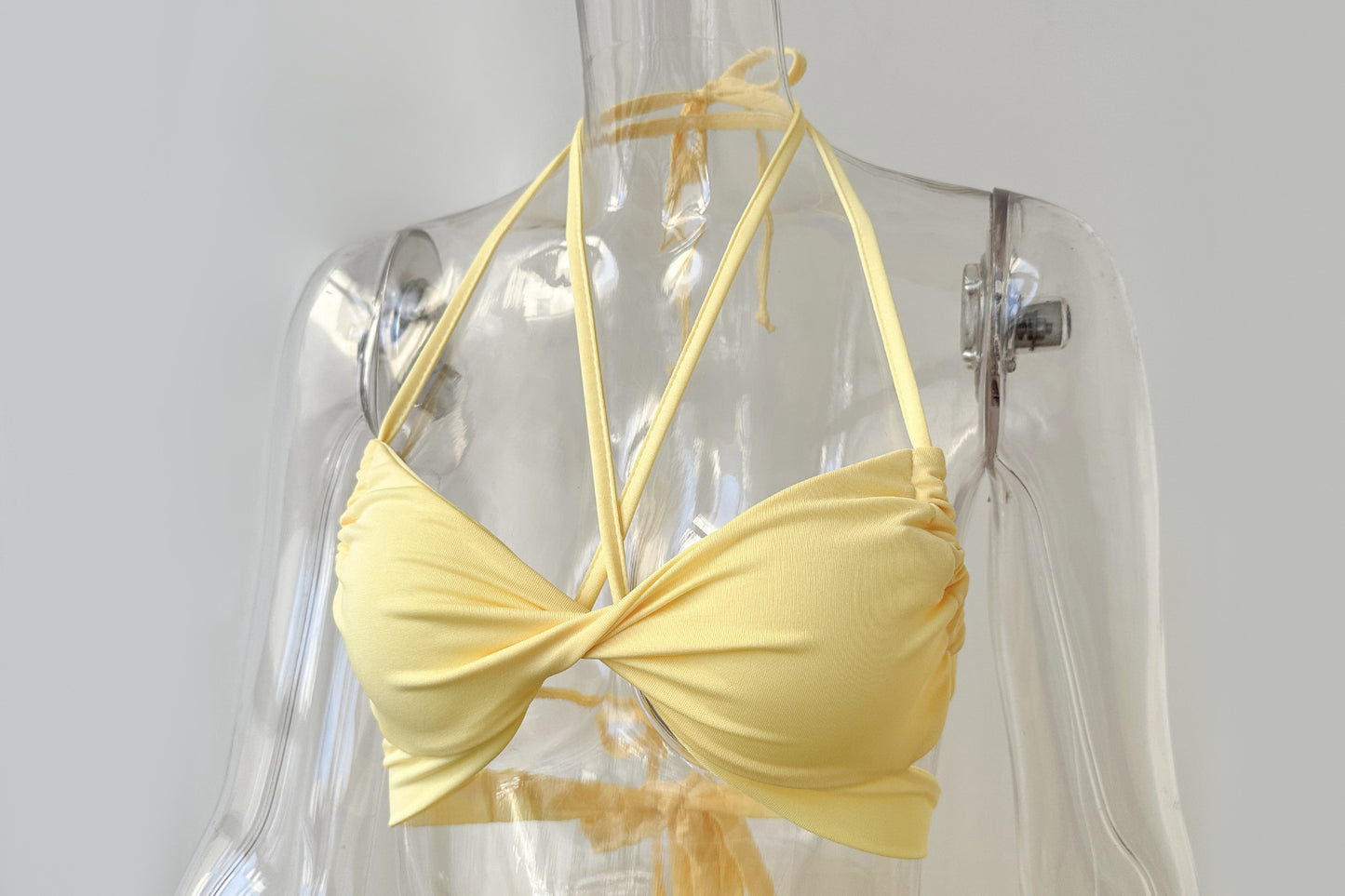 Conjunto Amarelo Manteiga