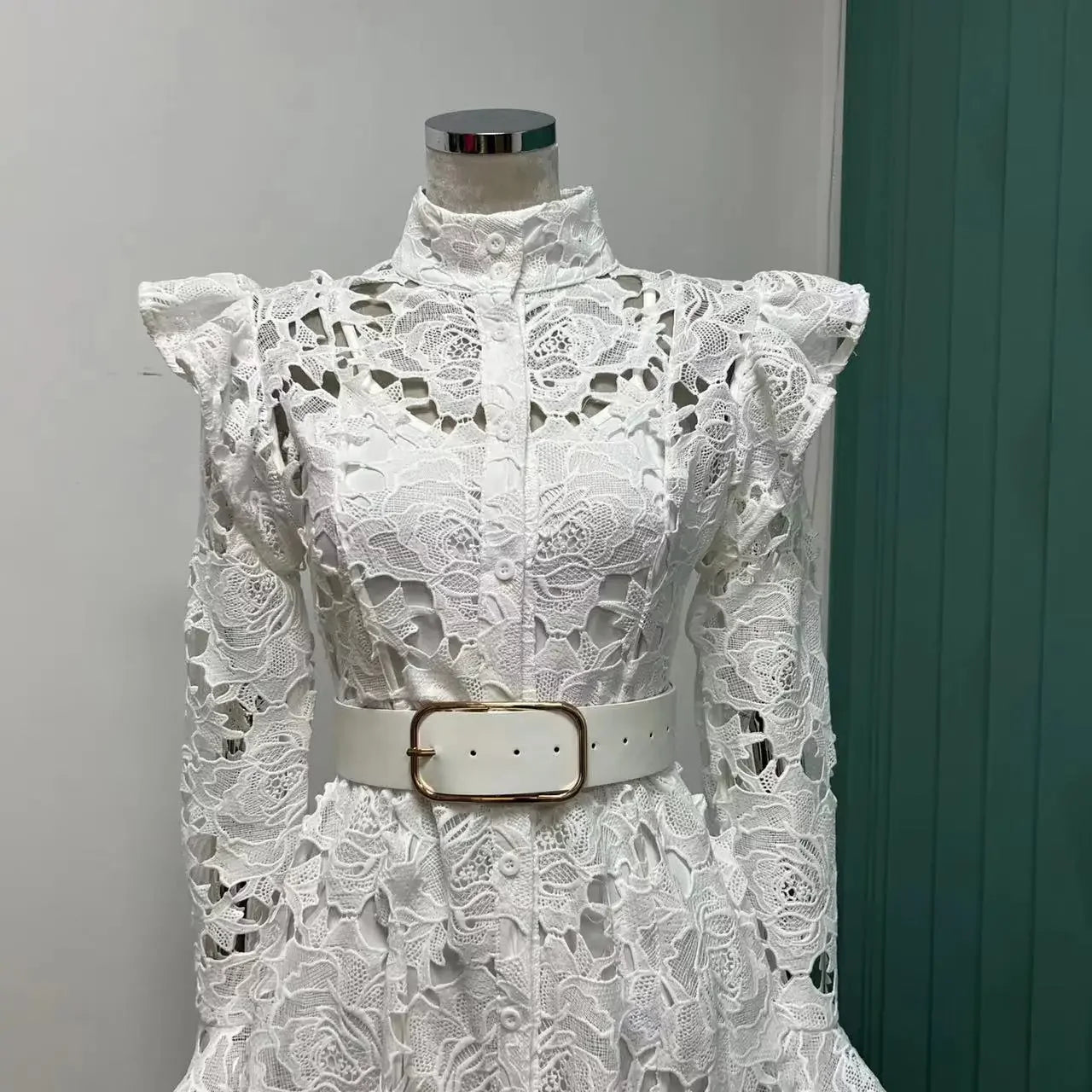 vestido , vestidomidi , vestidobranco , vestidobrancomidi , vestidomidibranco
