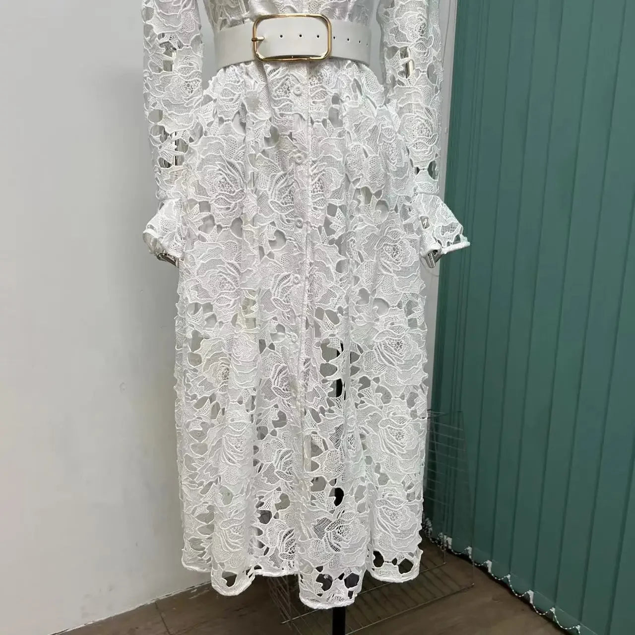 vestido , vestidomidi , vestidobranco , vestidobrancomidi , vestidomidibranco