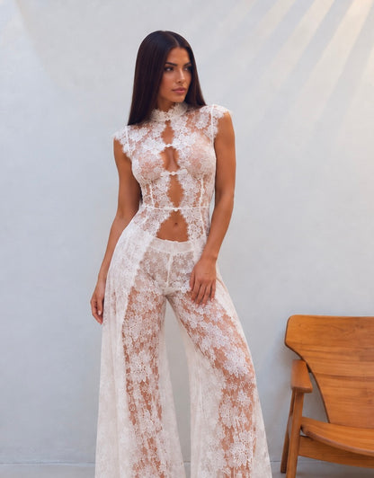 Conjunto em Renda com Blusa e Calça - Moda Festa l CAROL ESPAÇO FASHION