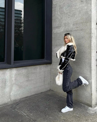 casaco , casacofeminino , casacocouroecologico , casadocourofake ,  casacofemininapelucia