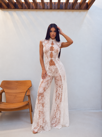 Conjunto em Renda com Blusa e Calça - Moda Festa l CAROL ESPAÇO FASHION