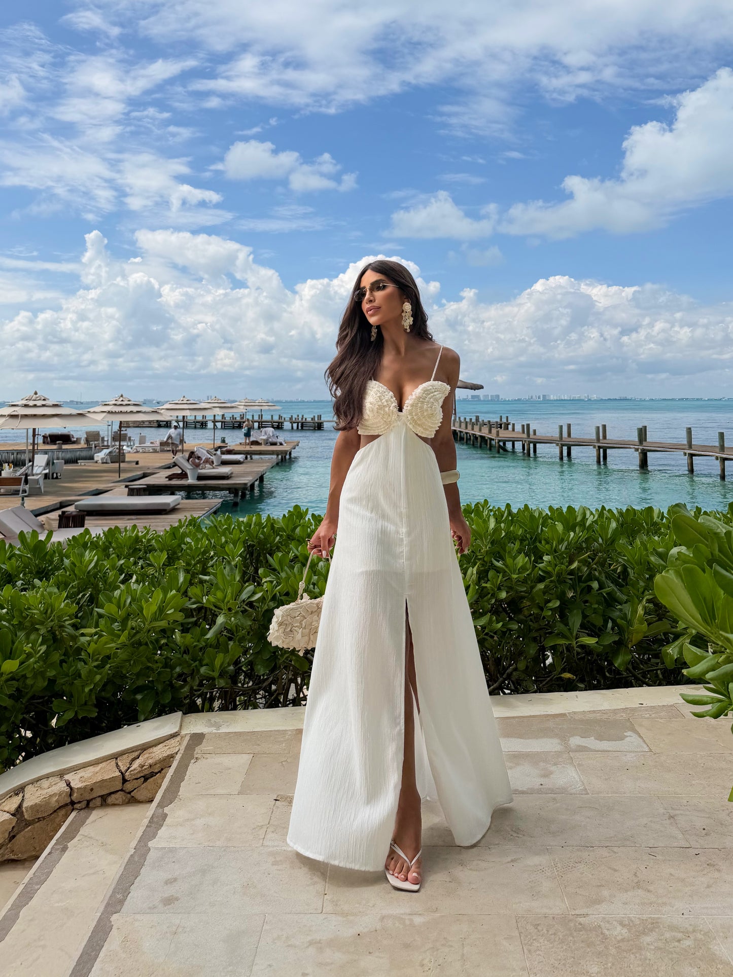 Vestido Amélia Longo Fluido com Busto Esculpido e Franja