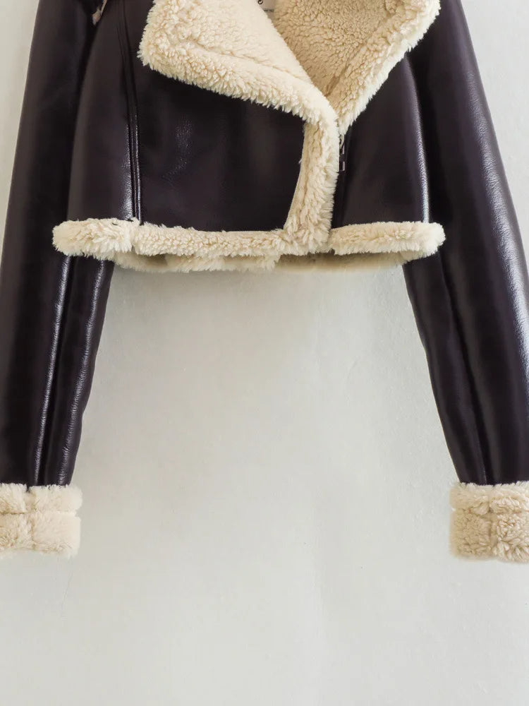 casaco , casacofeminino , casacocouroecologico , casadocourofake ,  casacofemininapelucia
