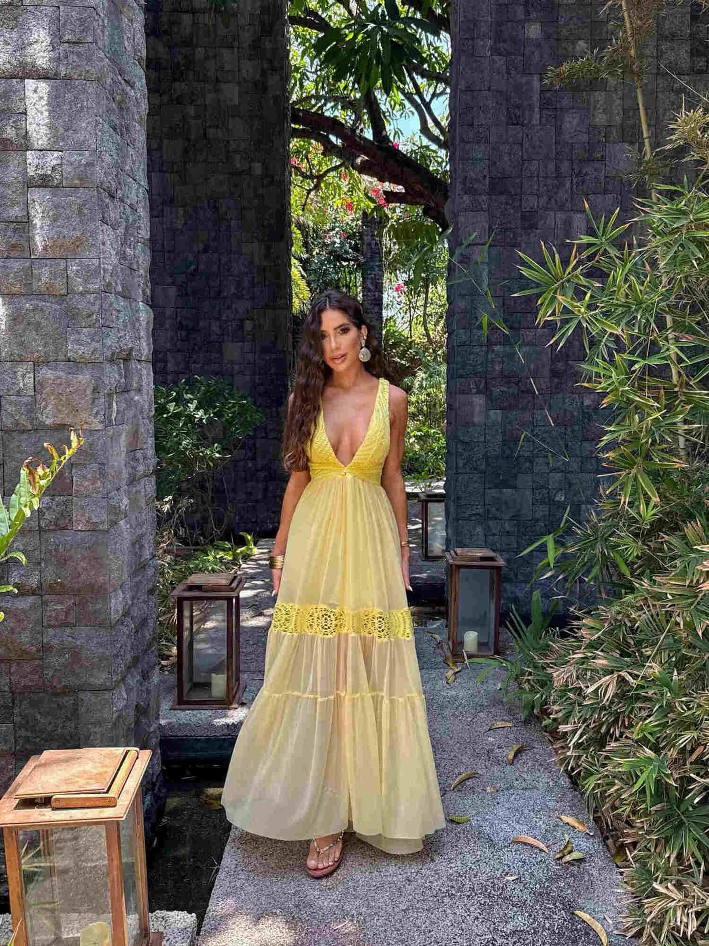 vestido , vestidolongorendabranco,vestidolongotule, vestidolongoamarelo ,vestidolongotuleerenda, vestidolongotuleamarelo vestidobranco, vestidolongo