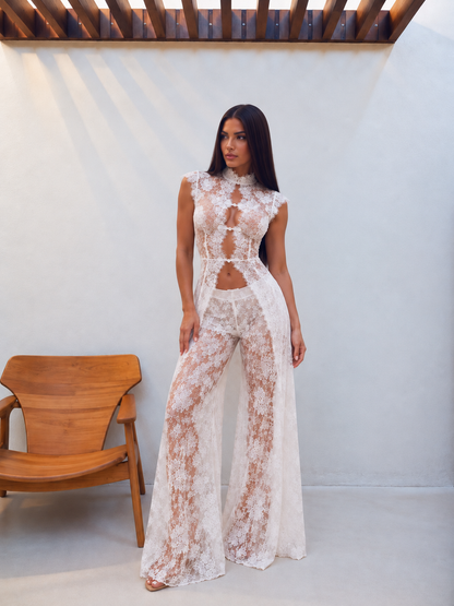 Conjunto em Renda com Blusa e Calça - Moda Festa l CAROL ESPAÇO FASHION