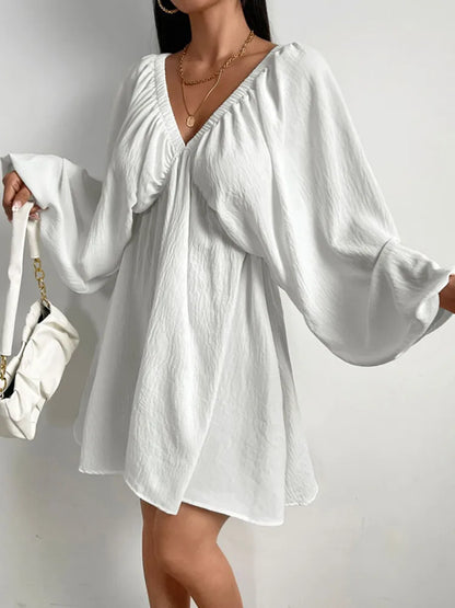 Vestido Curto Manga Bufante