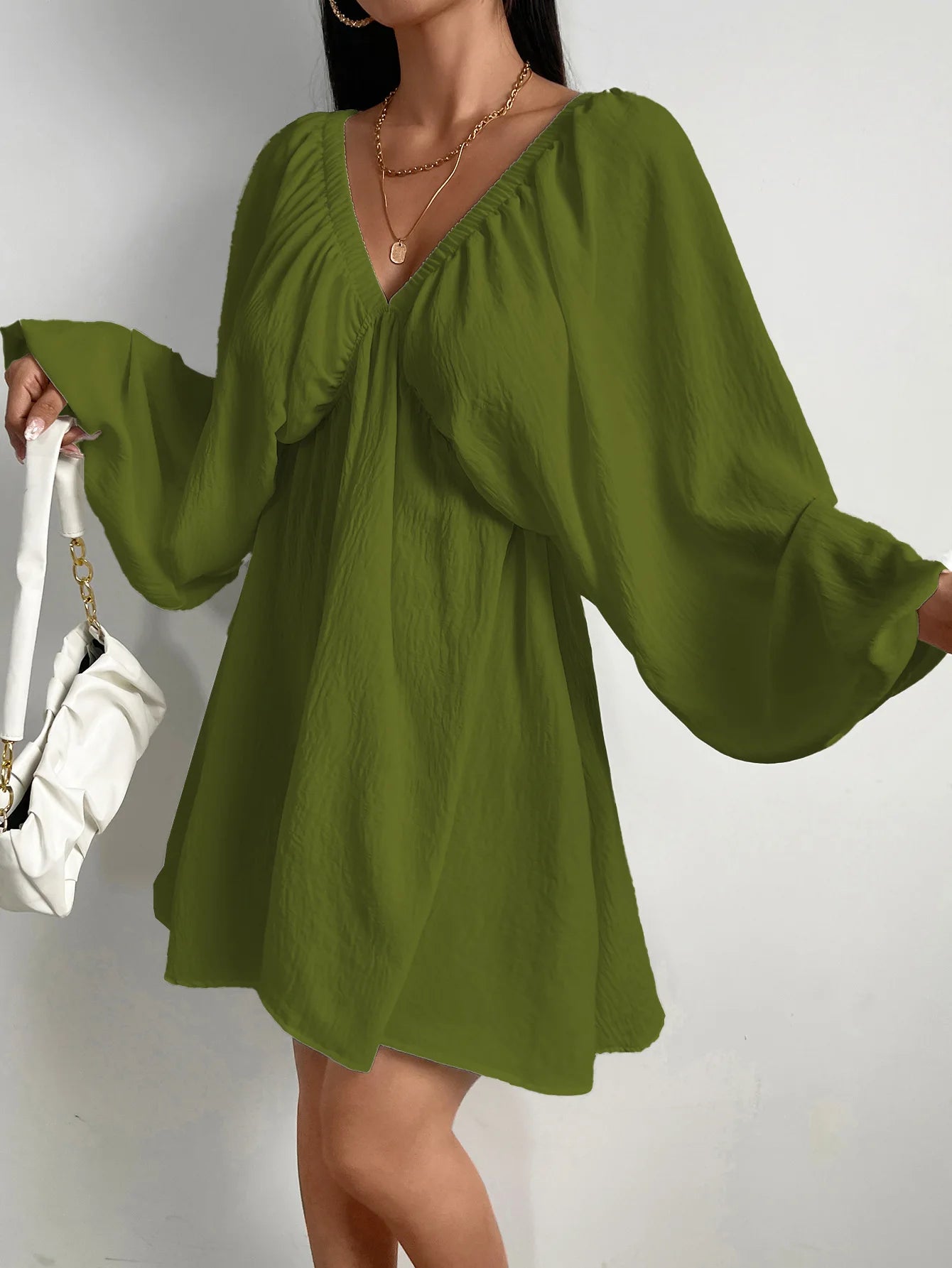 Vestido Curto Manga Bufante