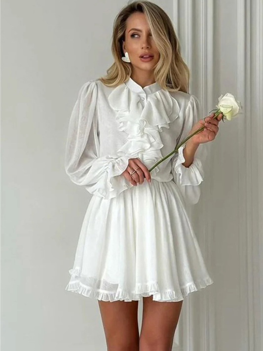 Vestido Curto Branco com Babados e Manga Longa - Moda Festa l CAROL ESPAÇO FASHION