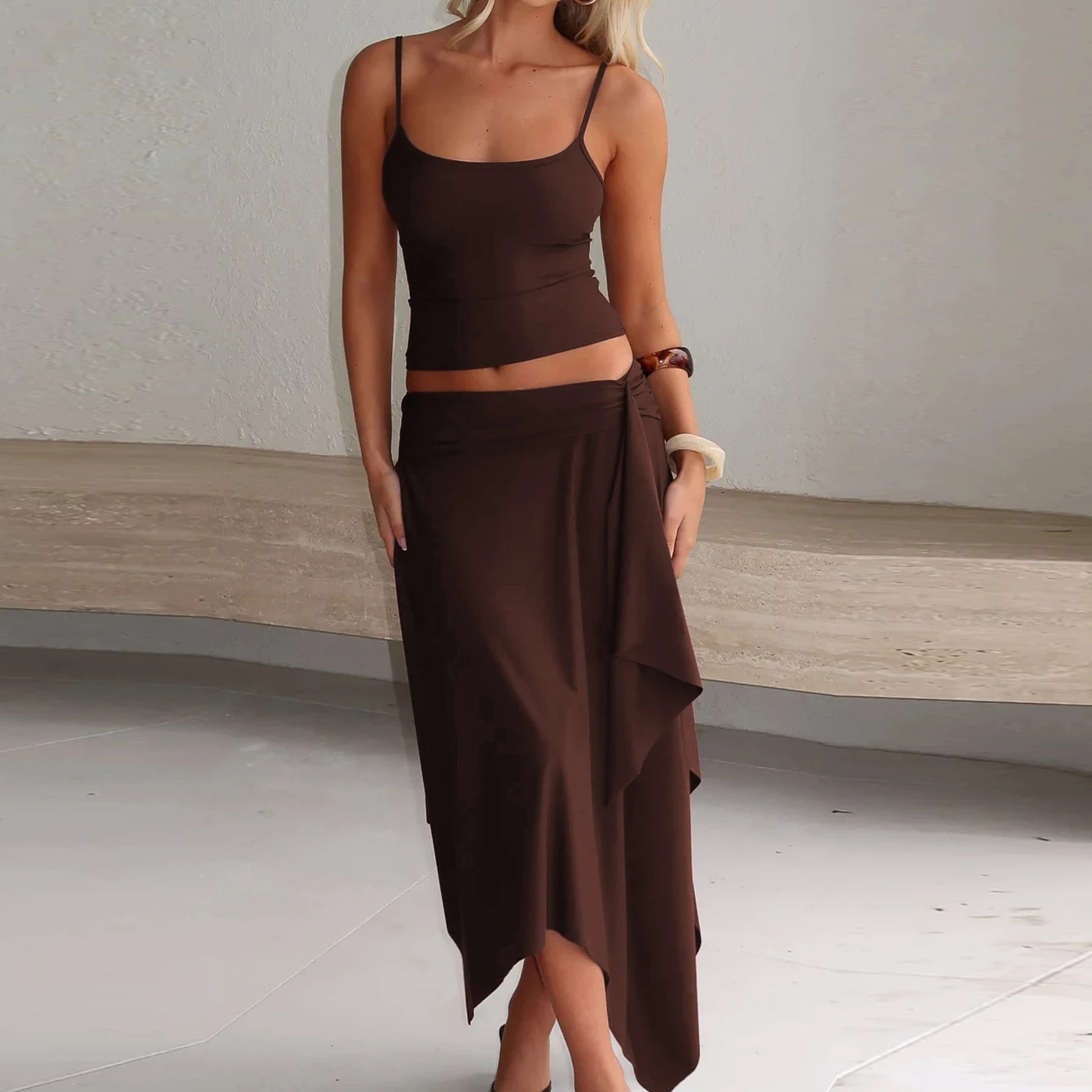conjunto , conjuntofeminino , conjuntoassimetrico 