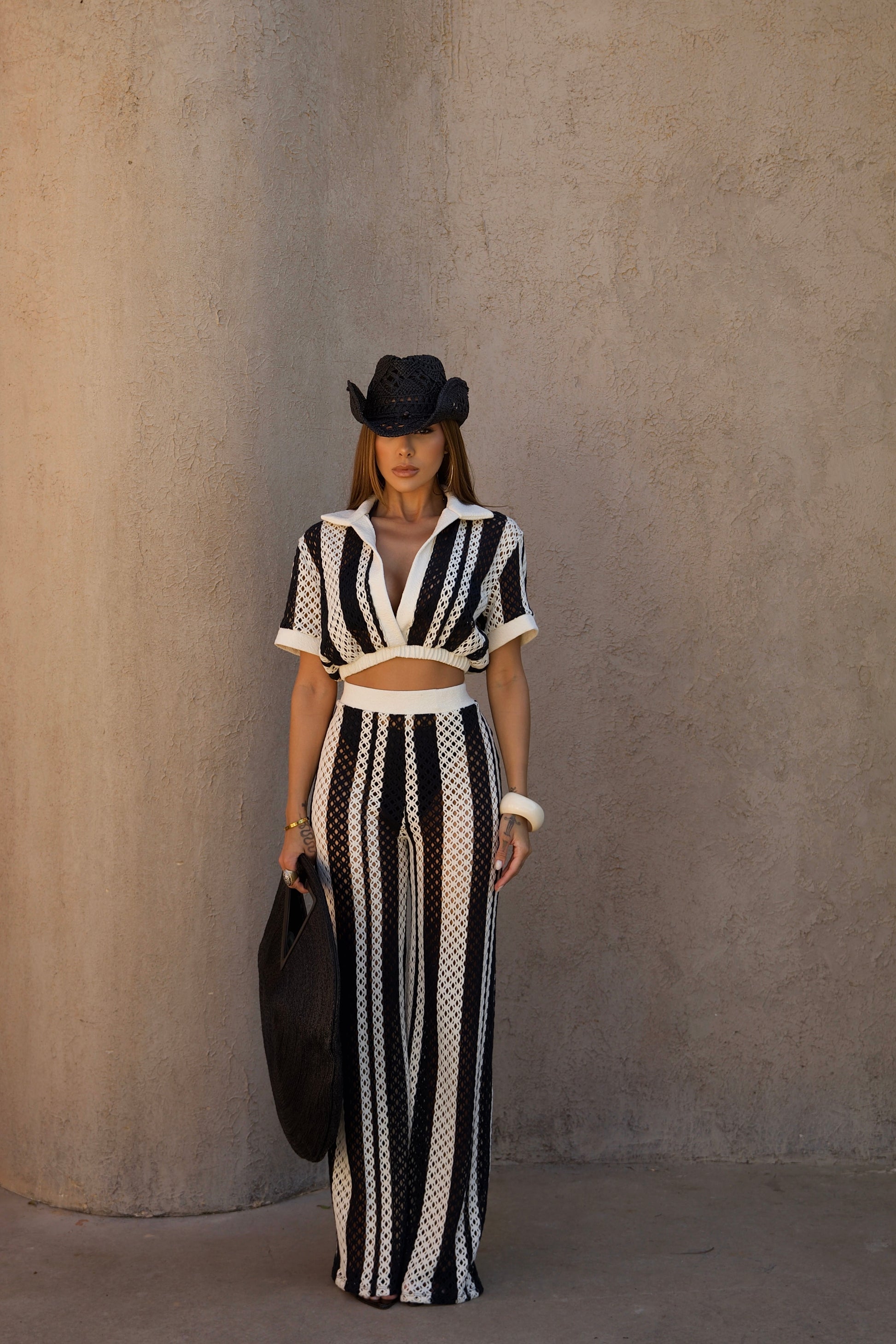 conjunto , conjuntofeminino , cropped+calça, conjuntolistradofeminino , modapraia , conjuntomodapraiacrche ,conjuntotricofeminino