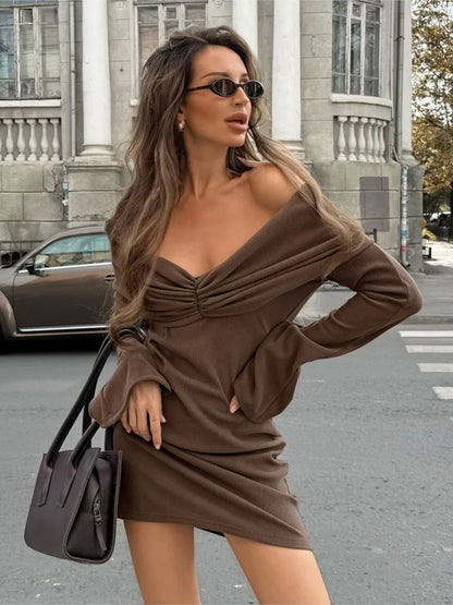 vestido , vestidocurto , vestidoinvernocurto , vestidomarrom 