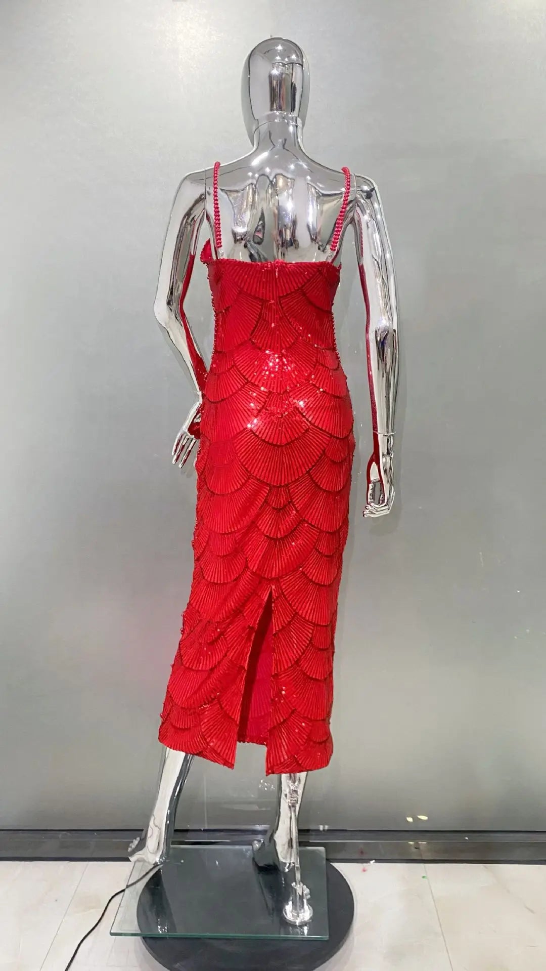 Vestido Midi Pérolas