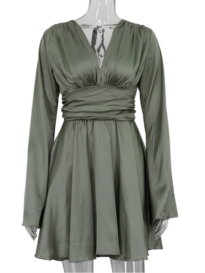 vestido , vestidoverde , vestidofluido , vestidoseda , vestidosedacurto , vestidosocial