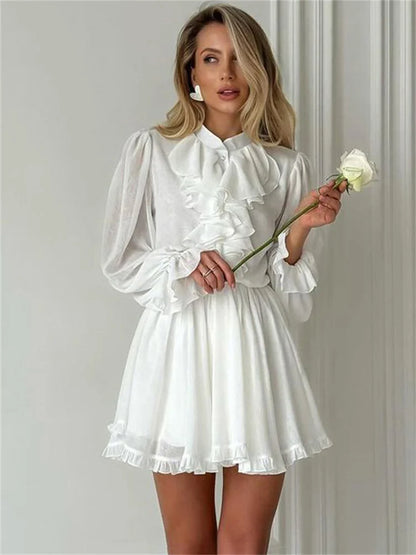 Vestido Curto Branco com Babados e Manga Longa - Moda Festa l CAROL ESPAÇO FASHION