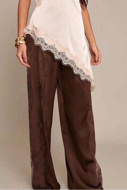 Calça Acetinada Lace Essence - Casual Chic l CAROL ESPAÇO FASHION