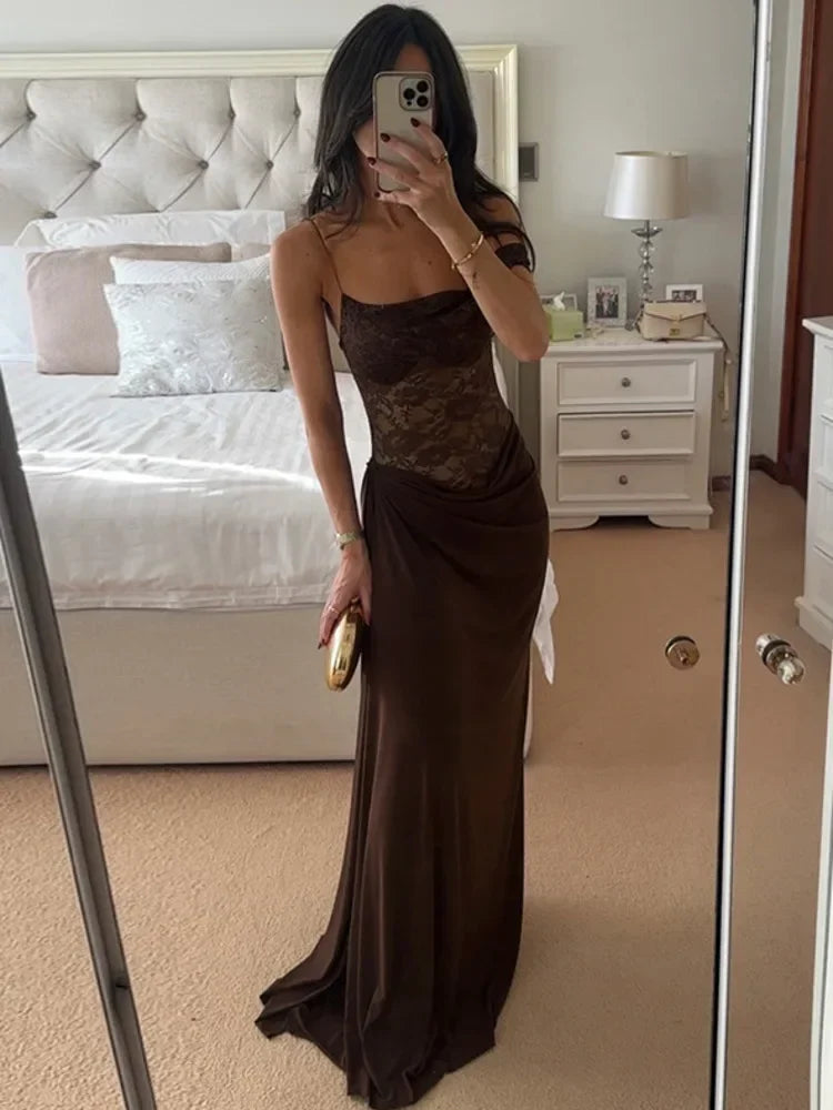 Vestido Longo Marrom Drapeado com Renda