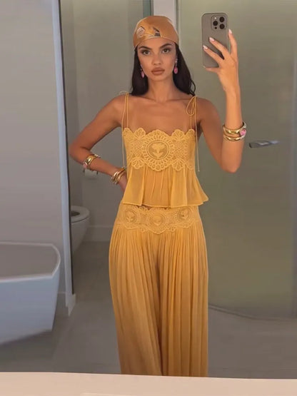Conjunto Top com Alças Finas e Calça Aladim - Moda Resort l CAROL ESPAÇO FASHION