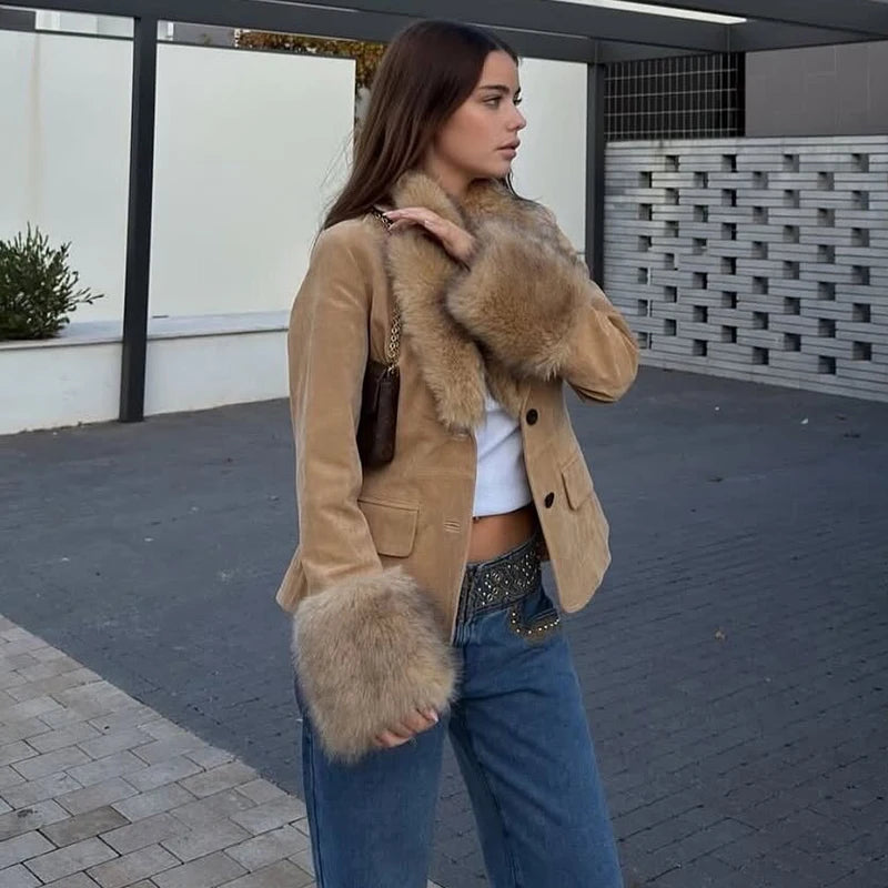 casaco , jaqueta , jaquetafeminina , casacodepelo , coleçãoinverno
