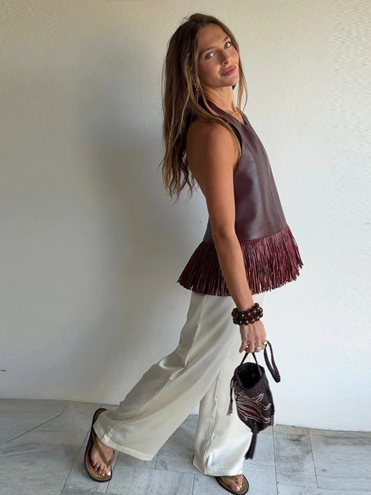 Blusa em Couro Sintético com Franjas - Outono Inverno l CAROL ESPAÇO FASHION