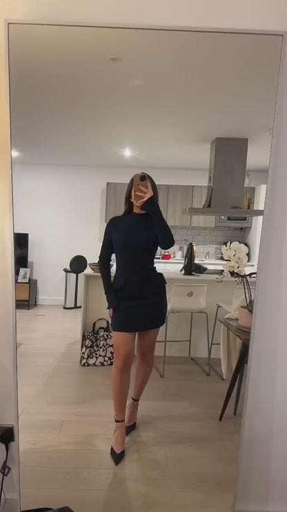 Vestido Minimal Sleeve Sculpt